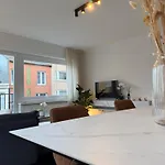 Luxury 2 Bedroom In The Heart Of Apartmán