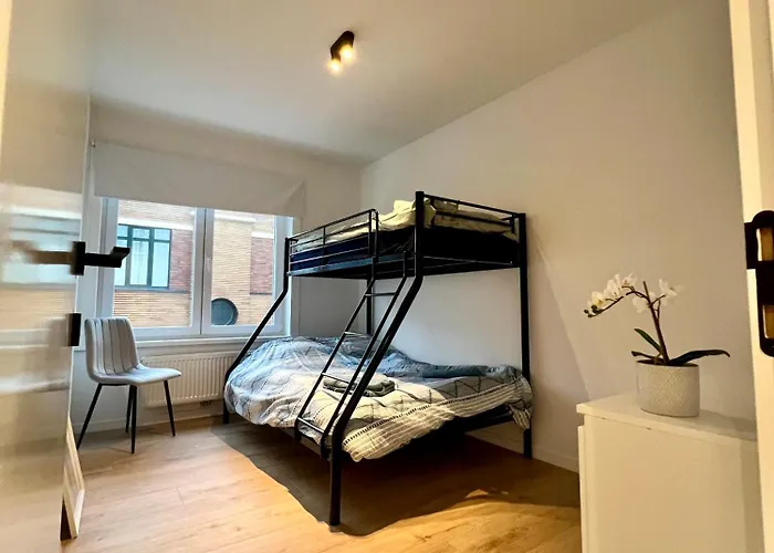 Luxury 2 Bedroom In The Heart Of Appartement Oostende